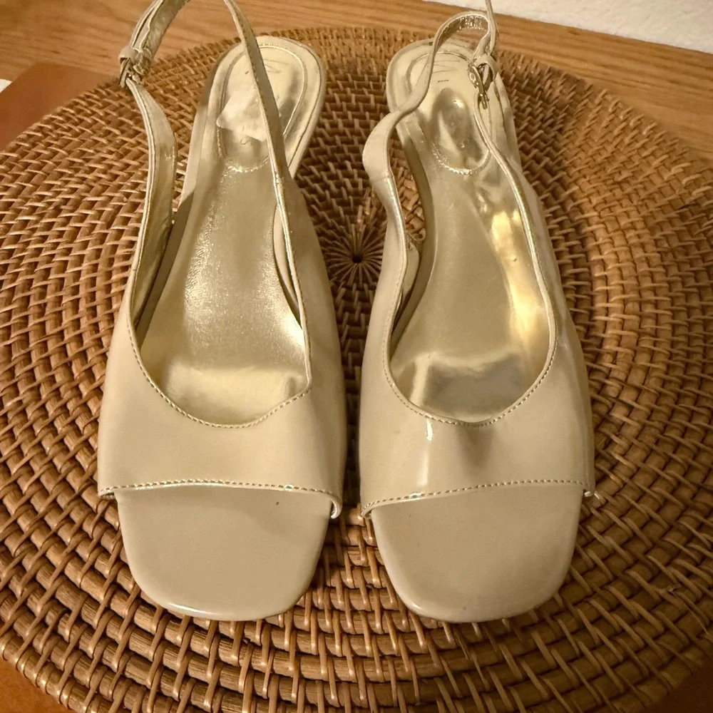 Nickels Taupe Slingback Peep-Toe‎ Heels